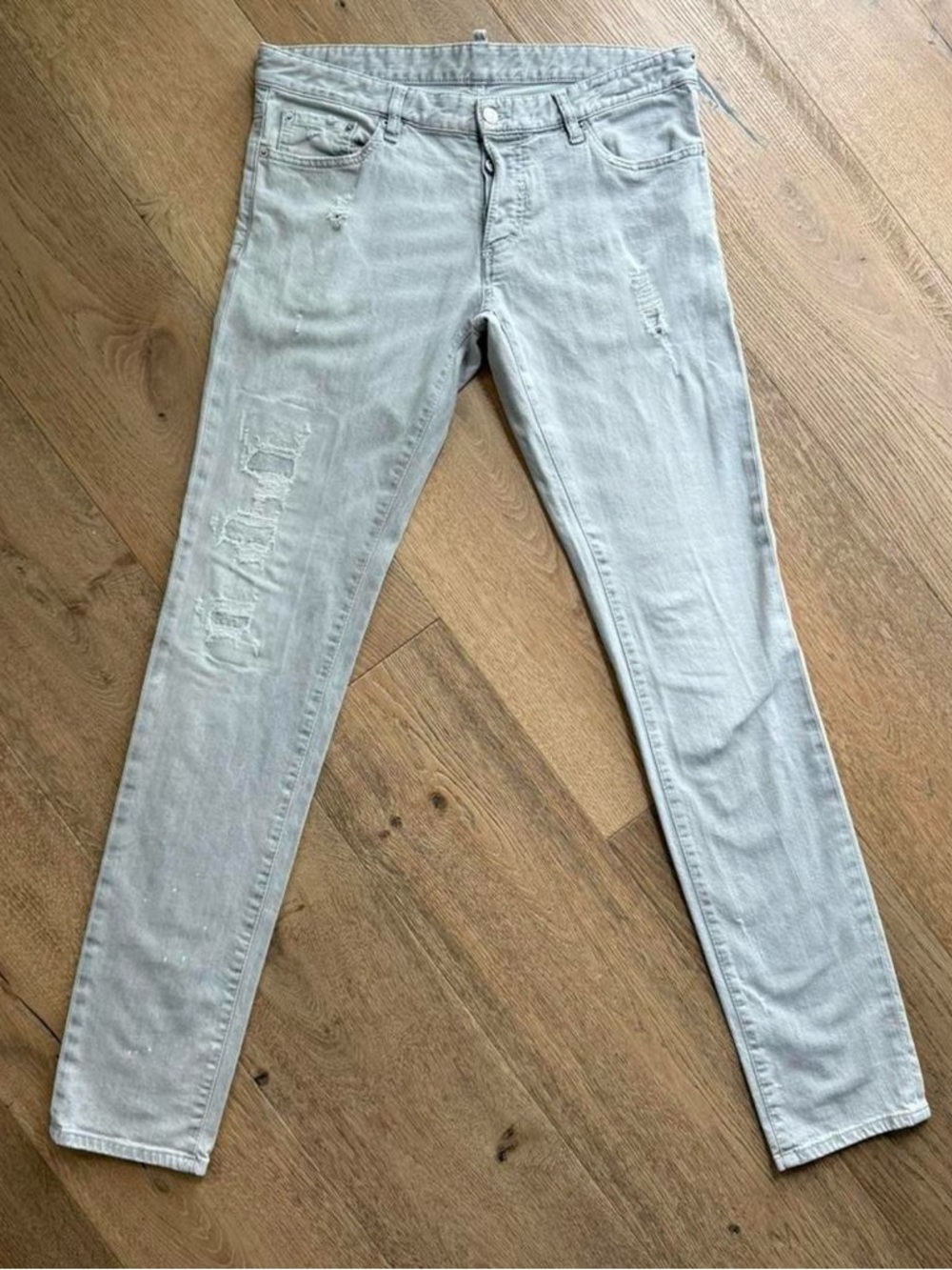DSQUARED2 Light Gray Distressed Skinny Jeans | EU Size 48” = US 32” (waist)